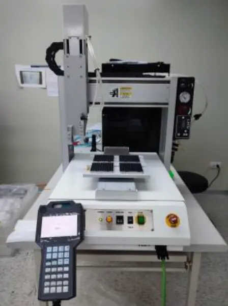 組裝機（Lens Assembly）